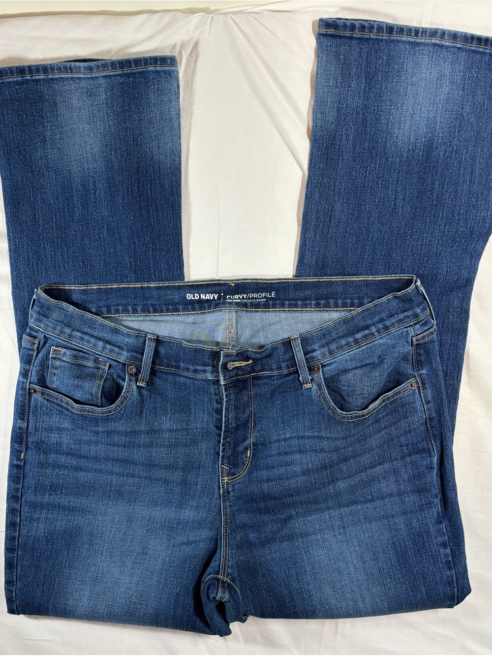 Old Navy Jeans 16 Regular Curvy Profile Mid Rise Medium Wash Bootcut Stretch